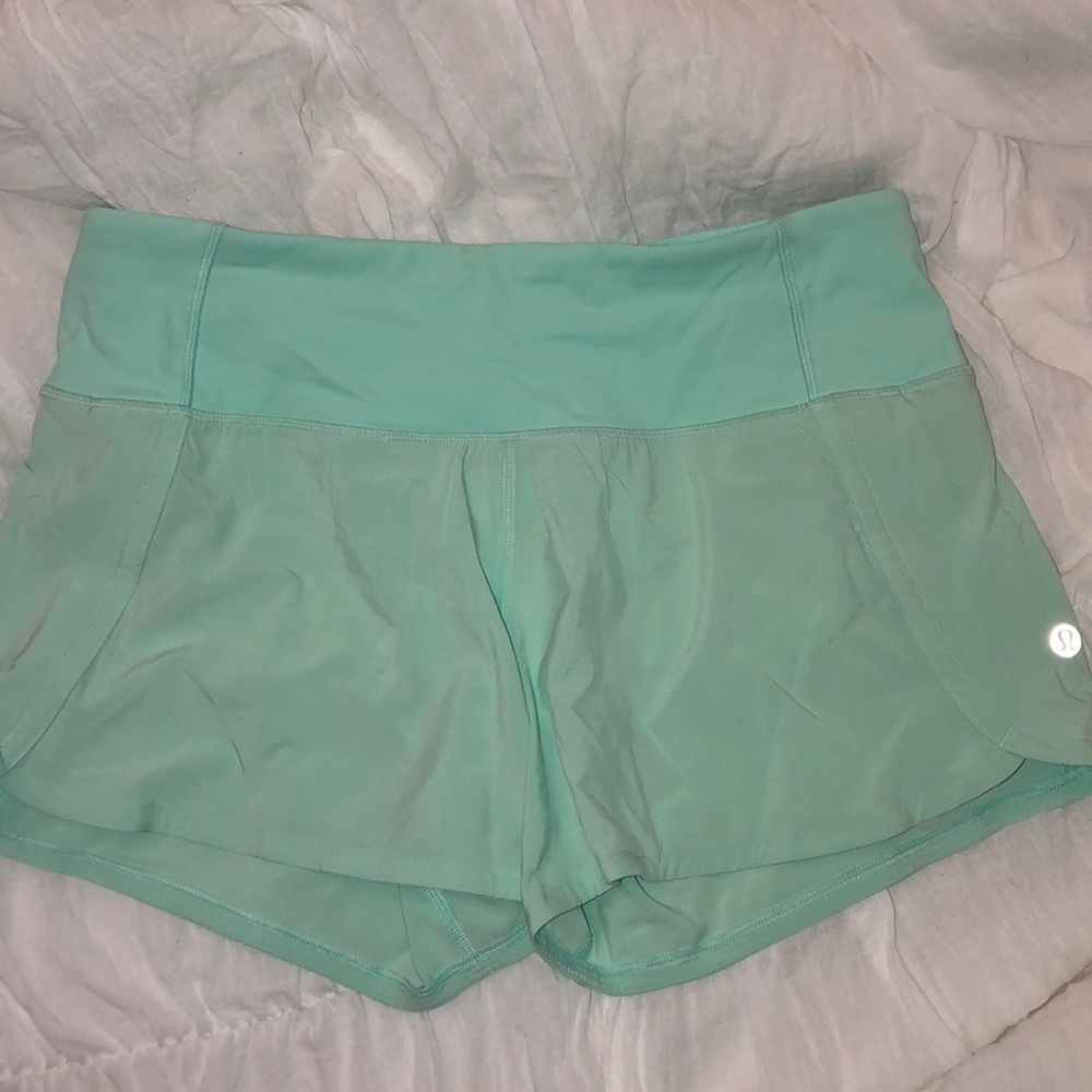 Lululemon Shorts Size 4